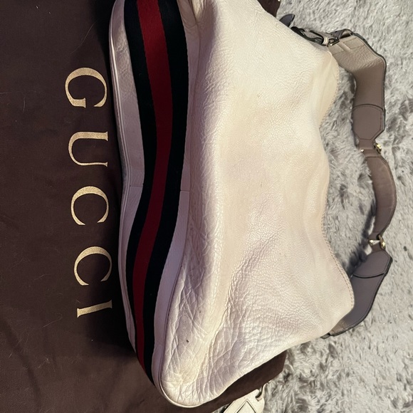 Gucci Off White Heritage Medium Hobo Bag - Picture 5 of 16